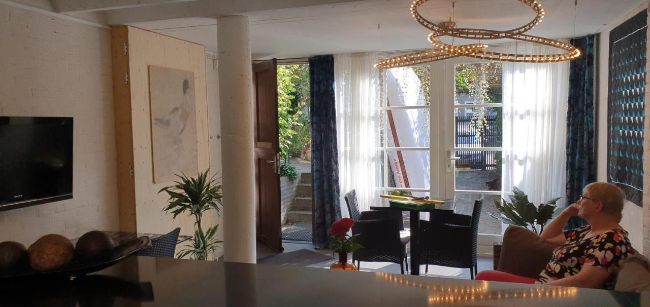 Appartement Waar Maas & Waal..... à Woudrichem Extérieur photo