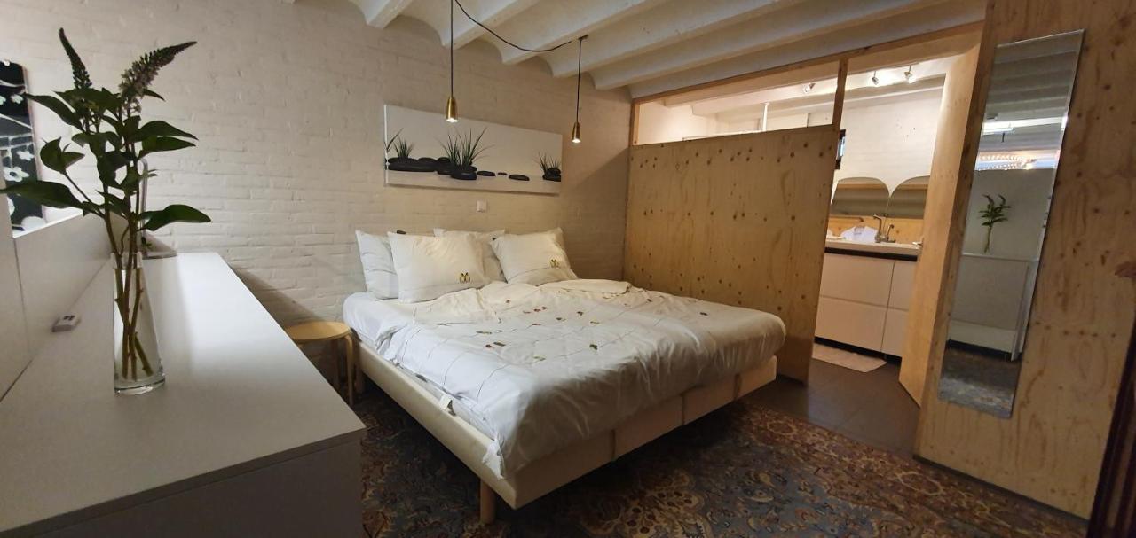 Appartement Waar Maas & Waal..... à Woudrichem Extérieur photo