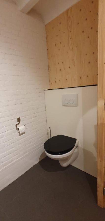 Appartement Waar Maas & Waal..... à Woudrichem Extérieur photo